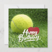 Tennis Birthday med boll och racket på grönt