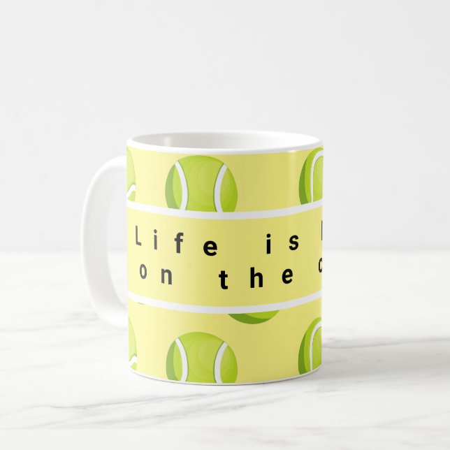 Tennis boll är bättre på rosan kaffemugg (Framsida vänster)