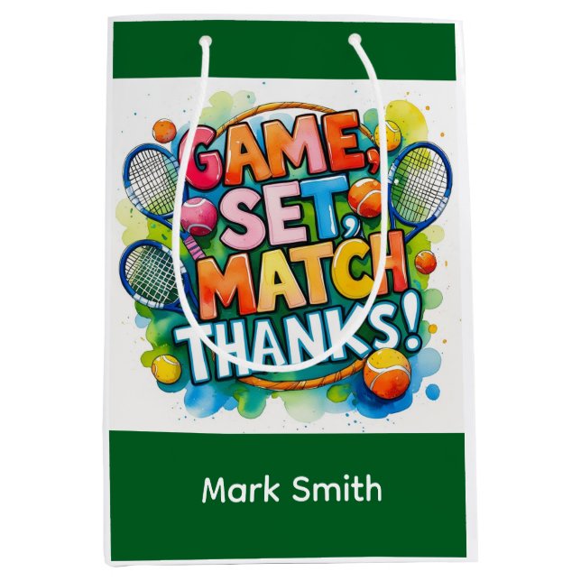 Tennis boll och racket vid domstolen med namn (Framsidan)