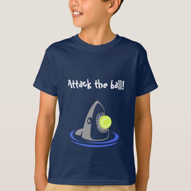 Tennis Boll Shark Attack med text T Shirt (Framsida)
