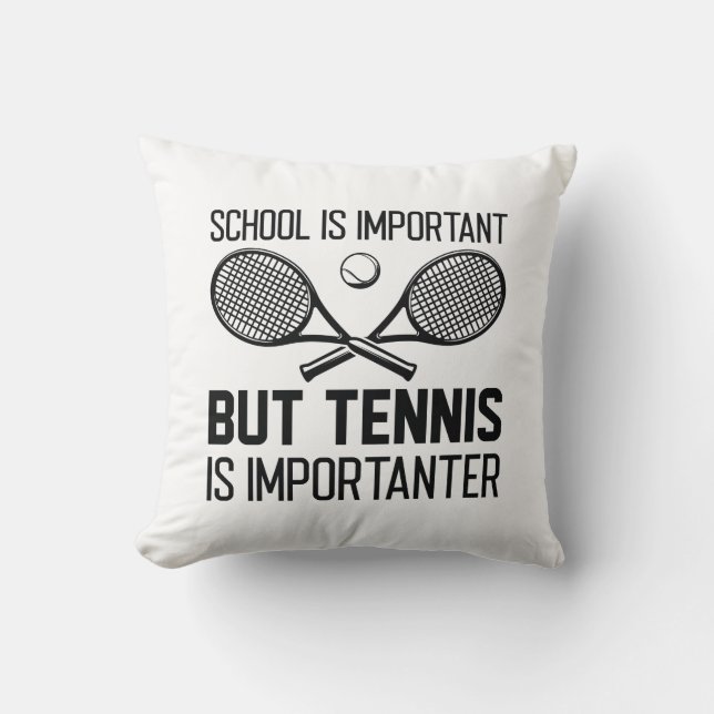 Tennis is Importanter Kudde (Framsida)