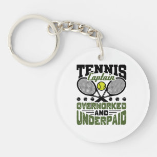 Tennis-kapten överarbetade och underbetalda