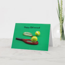 Tennis Pension med racket och boll på grönten Kort