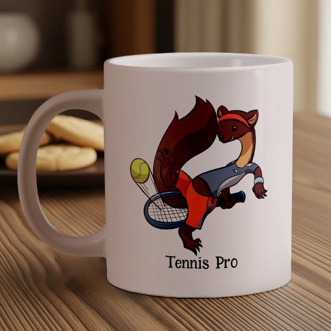 Tennis Pro Tweener Trick Shot Gräs Marten Tecknad Jumbo Mugg (Skapare uppladdad)