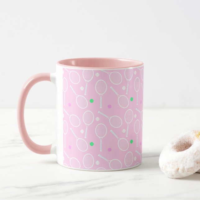 Tennis Rackets & Boll Mönster Pastel Rosa Mugg (Med munk)