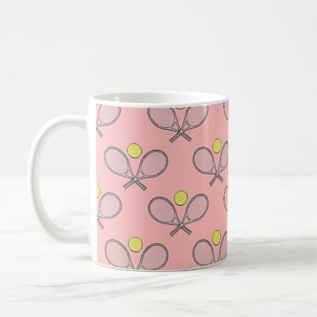 Tennis Sömlöst Mönster - Racketh och Boll på Rosa  Kaffemugg (Vänster)