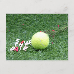 Tennis Spara datum med tennisboll på grönt Meddelande Vykort