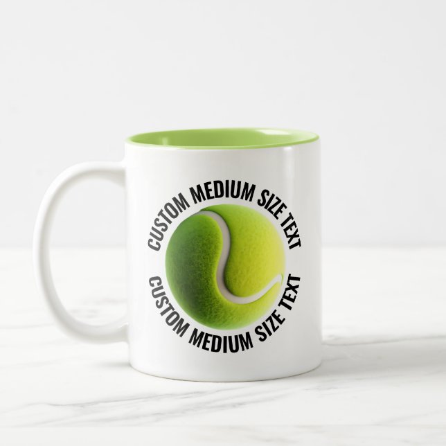 Tennisboll & Medium Text LIME GRÖN 11oz Anpassad Två-Tonad Mugg (Vänster)