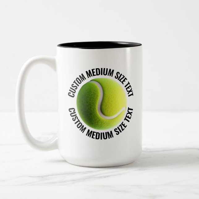 Tennisboll & Medium Text SVART 15oz Anpassad Två-Tonad Mugg (Vänster)