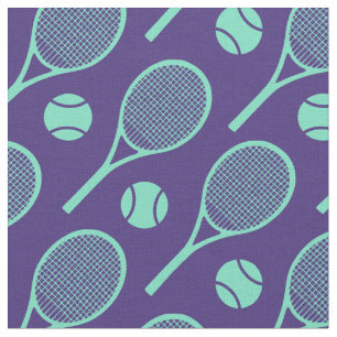 Tennisracketar på marinblått tyg