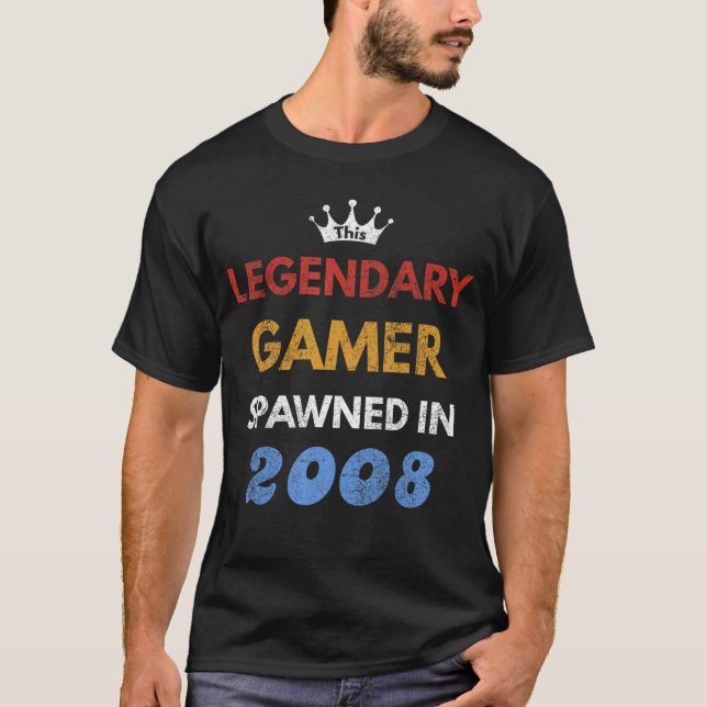 Tenth Birthday Gaming Gift  Born in 2008 for Gamer T Shirt (Framsida)