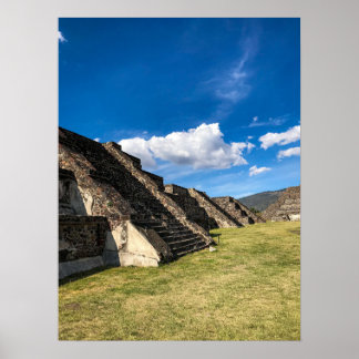Teotihuacan Stenterrasser Under Blå Himmel Poster