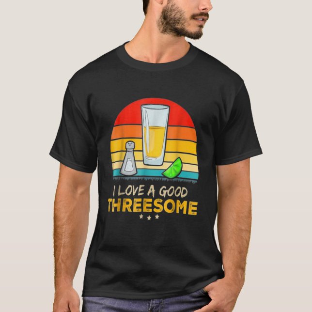 Tequila I Kärlek A Bra Thresome Drinking Bartendin T Shirt (Framsida)