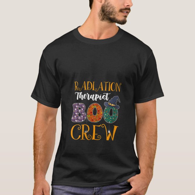 Terapist för kvinnlig strålning Boo Crew Nurse Hal T Shirt (Framsida)