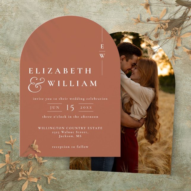 Terracotta Elegant Monogram Photo Bröllop Arch Inbjudningar (Terracotta Elegant Monogram Photo Wedding Arch Invitation)