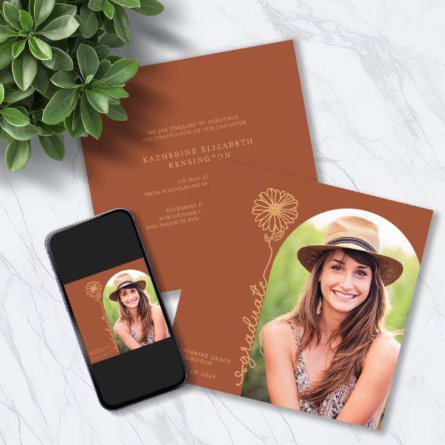 Terracotta Guld Handskriftlig Blommigt Arch Studen Inbjudningar (Terracotta Gold Handwritten Floral Square Graduation Invitation Announcement Invitation Download)