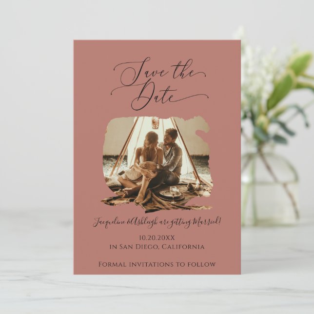 Terracotta Photo med minimalistisk penselstreck i  Spara Datumet (Stående Fram)