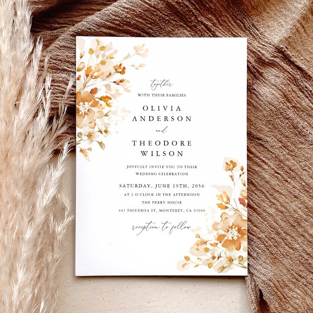 Terrakotta Blommig Elegant Akvarell Bröllop Inbjudningar (Terracotta floral elegant wedding invitation with soft gold accents and classic serif typography)