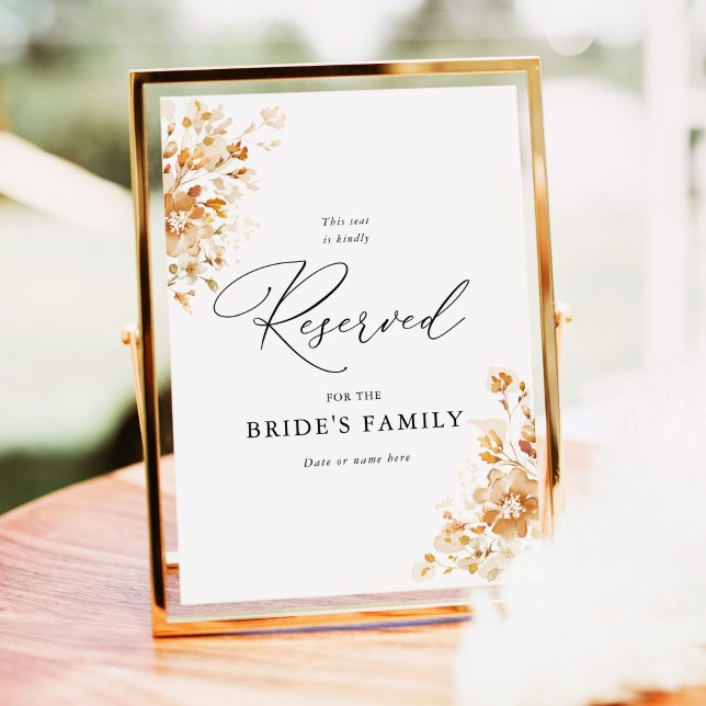 Terrakotta Blommig Elegant Bröllopsplats Skylt (Terracotta floral reserved wedding sign with elegant calligraphy, burnt orange blooms)