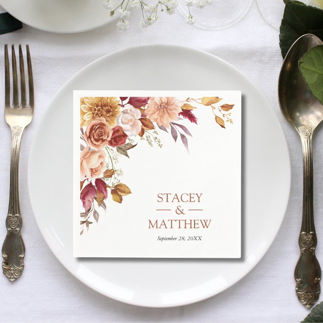 Terrakotta Boho Vilda Blommor Bröllop Pappersservett (Terracotta boho wildflowers wedding napkins add warm rustic charm to cozy receptions.)