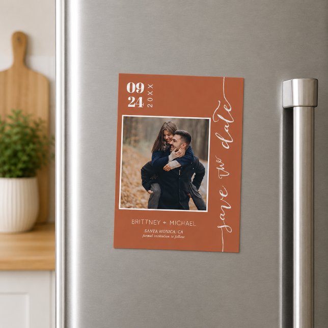 Terrakotta Foto Spara Datum (Trendy terracotta photo save the date featuring elegant handwritten script magnet)