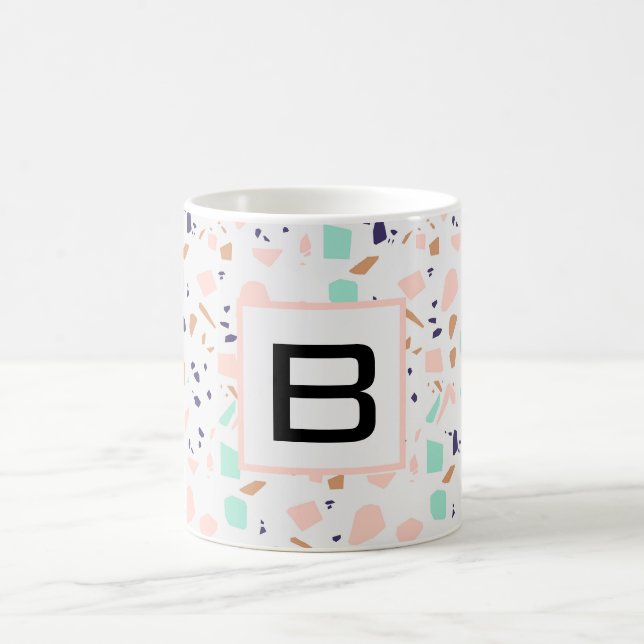 Terrazzo white  myntmynta monogram kaffemugg (Center)