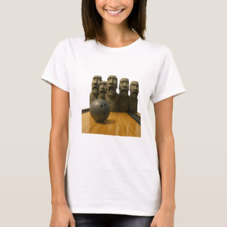 Terrified Moai-statyer på en Bowling Lane T Shirt