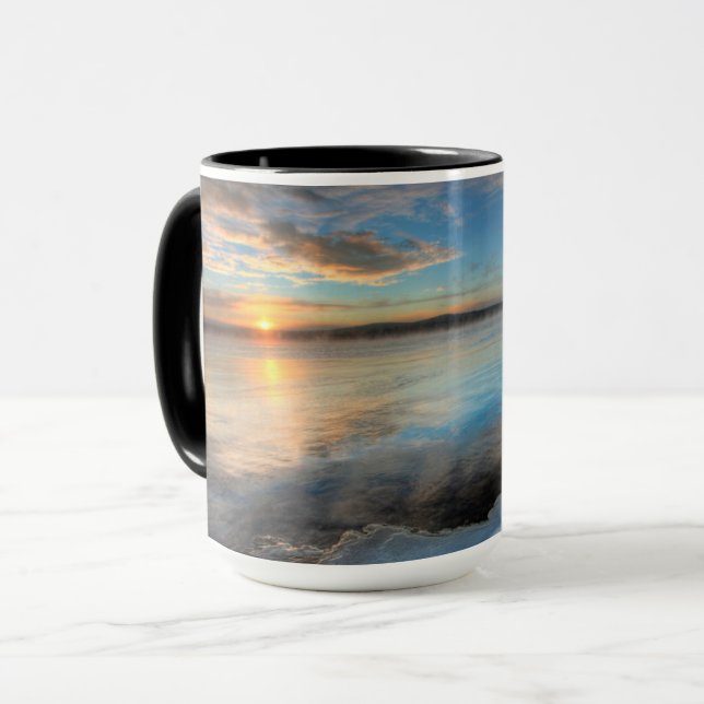 Teslin Lake efter en storm som klarnar, Yukon Mugg (Framsida vänster)