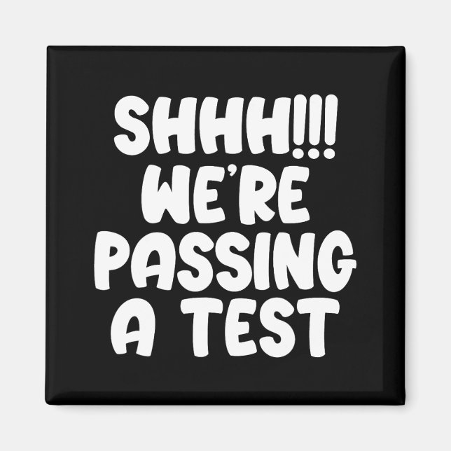 Testade testtub 2024 med en svag testdag magnet (Framsidan)