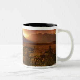 Teton Range vid solnedgång, från Snake River Två-Tonad Mugg