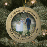 Text 2 Photo Golden 50:e Bröllop-årsdagen Julgransprydnad Keramik<br><div class="desc">Fira en glatt guldårsdag på 50 bröllop med anpassningsbar 2-foto "Gift 50 år" svart och guld runt keramiskt prydnadsämne. All text och bilder på den här mallen är enkla att anpassa och kan vara olika eller likadana framifrån och bakåt. (IMAGE & TEXT DESIGN TIPS: 1) Lägg till blanksteg i början...</div>