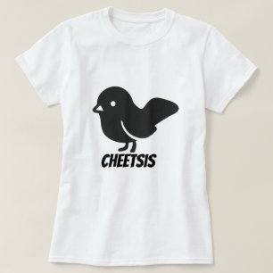 Text i Mahican: cheetsis och en svart fågel Tee