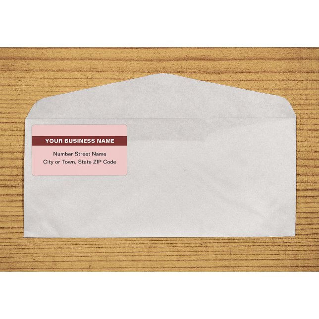 Textbaserad med markerad ljusröd fraktetikett fraktsedel (Plain text light red shipping label with your highlighted business name on envelope)