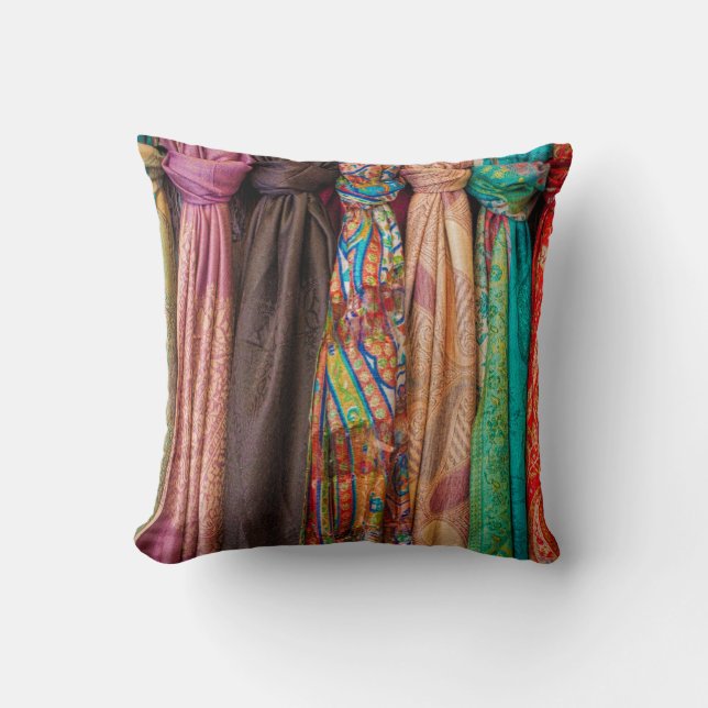 Textilparti i färg kudde (Framsida)