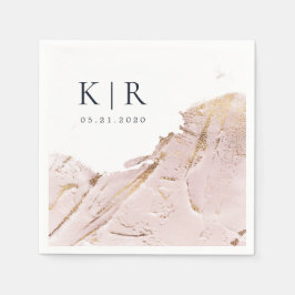 texturerade moderna Pappra Napkins i ro guld i brö Pappersservett