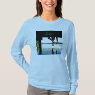 th_deck Sittin på skeppsdockan av fjärden… Tee Shirt