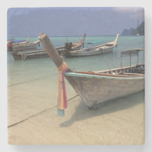 Thailand, Andamanska havet, Ko Phi Phi-ön, Stenunderlägg