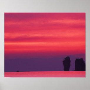 Thailand, Phang Nga Bay. Rosa himlar i Poster