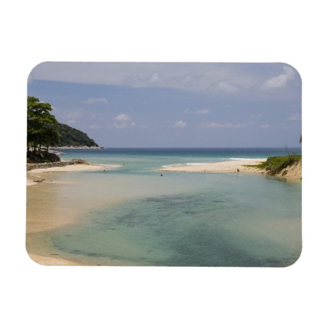 Thailand, Phuket, Nai Harn-stranden. Magnet (Horisontell)