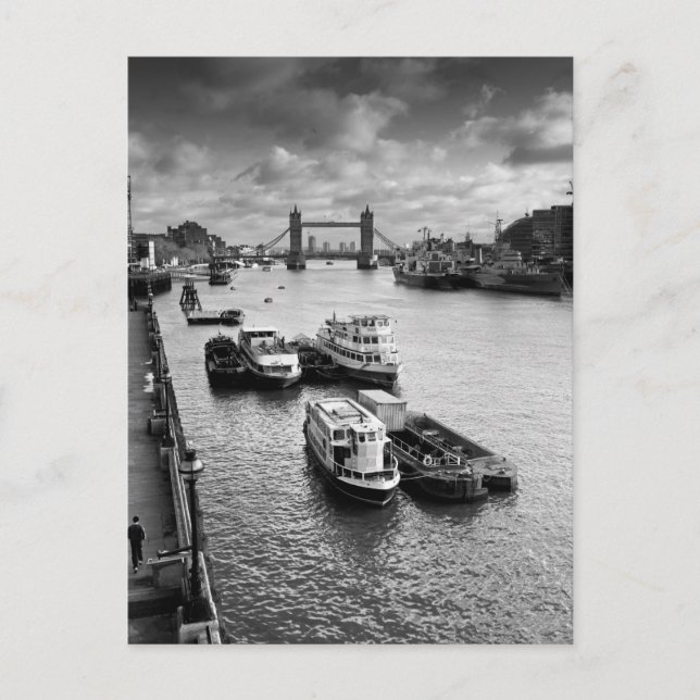 Thames-vy Vykort (Framsida)