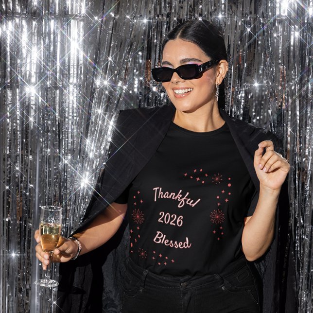 Thankful & Blessed 2026 Christian T-Shirt (Skapare uppladdad)
