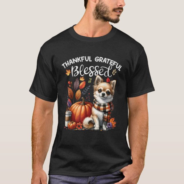 Thankful Grateful Blessed Chihuahua Dog Fall Y all T Shirt (Framsida)