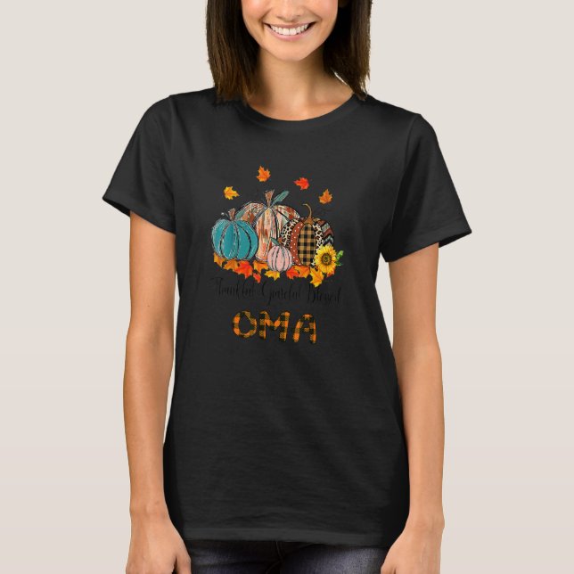 Thankful Grateful Blessed Oma Pumpkins Thanksgivin T Shirt (Framsida)