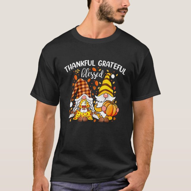 Thankful Grateful Blessed Thanksgiving Fall Gnomes T Shirt (Framsida)