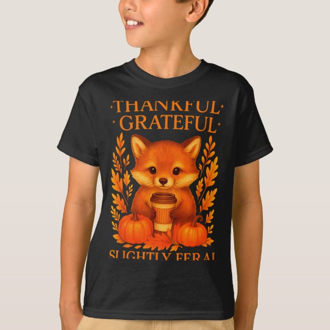 Thankful Grateful Slightly Feral Funny Raccoon Tha T Shirt (Framsida)