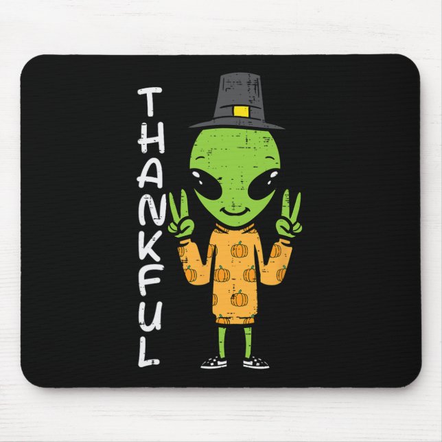 Thanksgiving Alien Thankful Fall Space Manar B Musmatta (Framsidan)