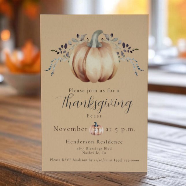 Thanksgiving av pumpor och vindruvor | Orange Inbjudningar (Orange Pumpkin and Vine Thanksgiving Dinner Invitation)