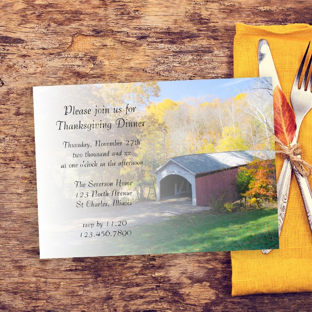 Thanksgiving för hösttäckt brygga inbjudningar (Invite guests and be grateful with this charming and rustic Thanksgiving Dinner Invitation.)