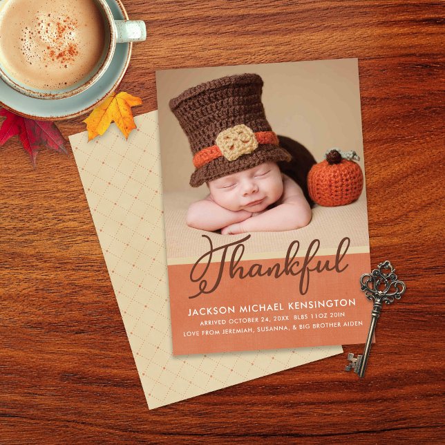 Thanksgiving Hösthösten Baby Birth Photo Meddelande (Thanksgiving Autumn Baby Birth Photo Announcement Card)