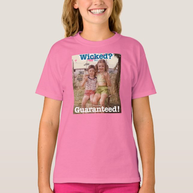 Thara & Taisia Tshirt Tee Shirt (Framsida)
